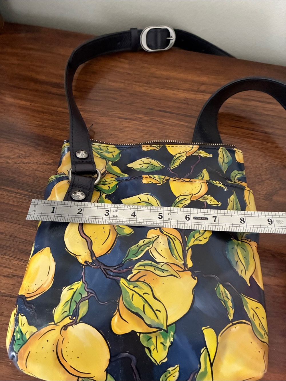 Patricia Nash Lemon Print Navy Crossbody Bag with Black Strap EUC Like New - Picture 16 of 16